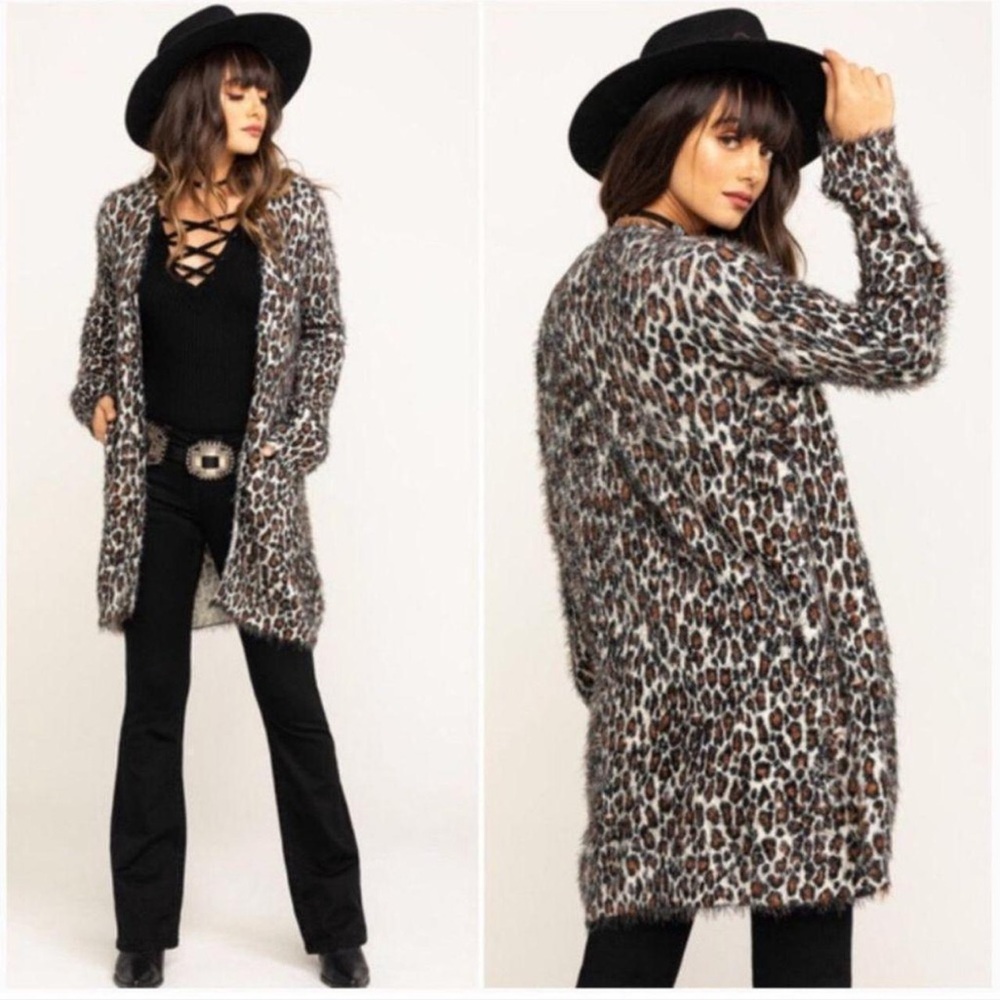 Womens Show Me Your Mumu Easy Cardi in Fuzzy Cheetah Cardigan Size M